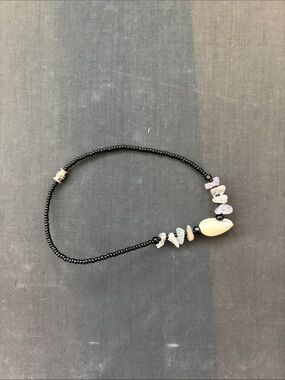 Beaded amethyst shell anklet